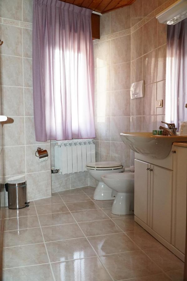 Hotel Iscla Эдоло Экстерьер фото